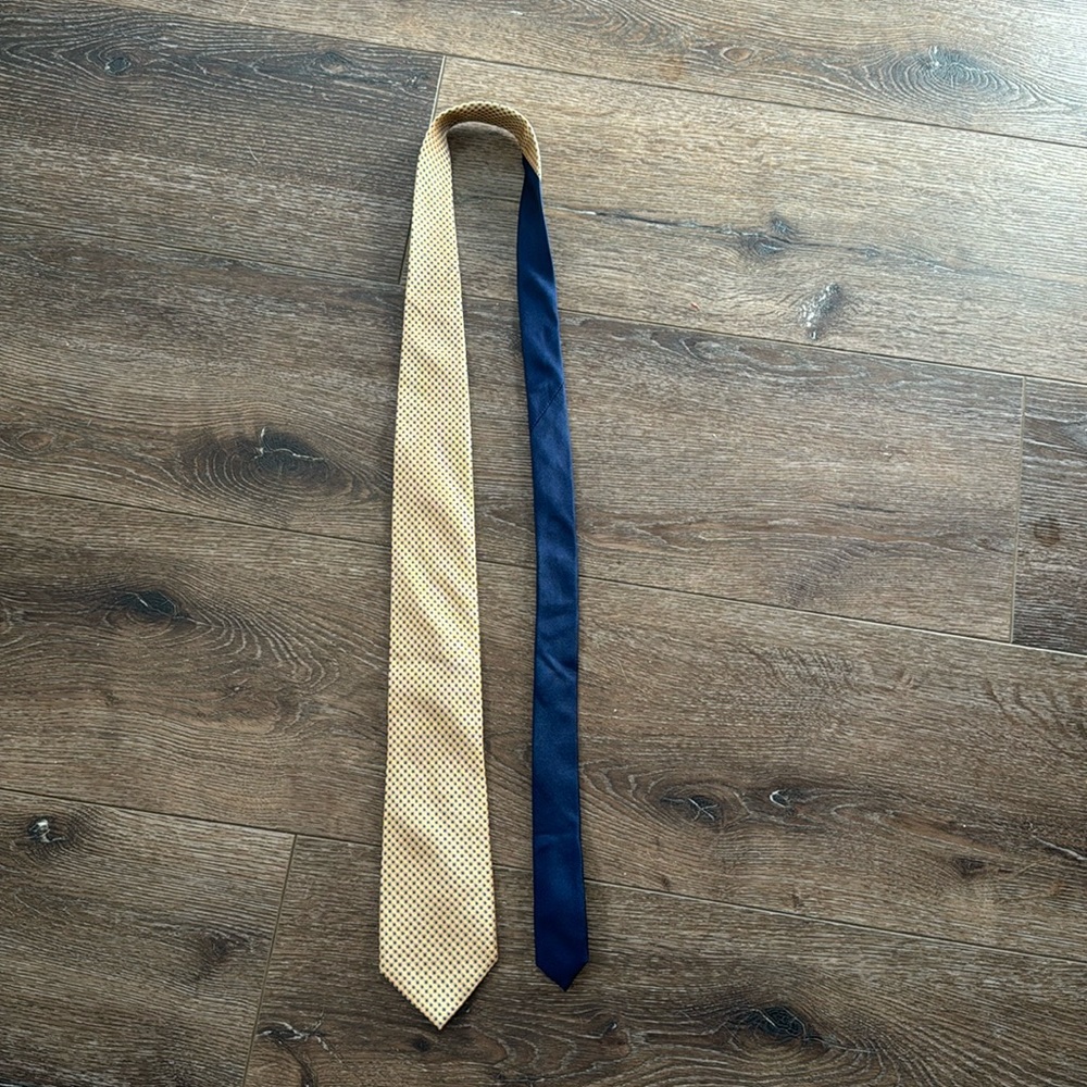 Tommy Hilfiger tieβ